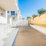 The Shell House - 2 Steps From The Sea 이솔라 로사